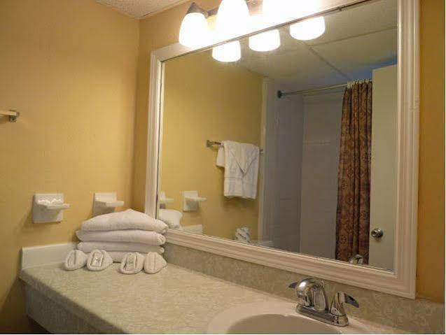 Ocean Breeze Motel Myrtle Beach Eksteriør billede