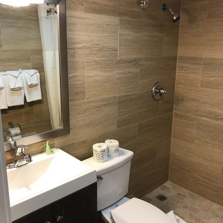 Ocean Breeze Motel Myrtle Beach Eksteriør billede
