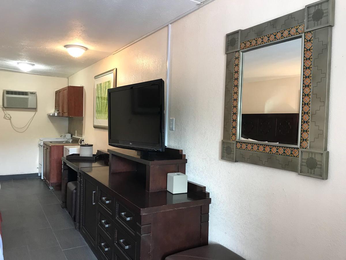 Ocean Breeze Motel Myrtle Beach Eksteriør billede